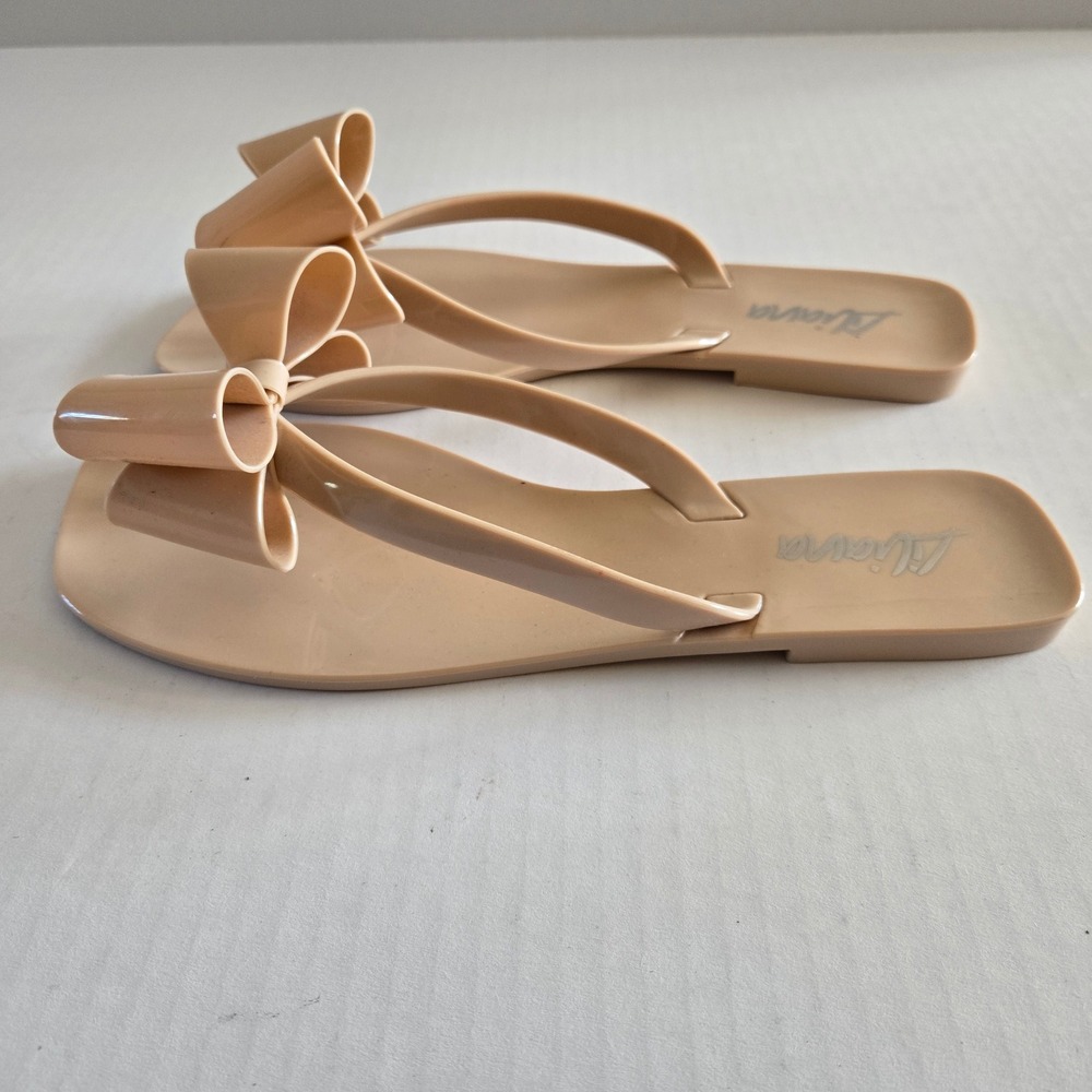 Liliana Women's Beige‎ Jelly Bow Flip Flop Sandals Size 10